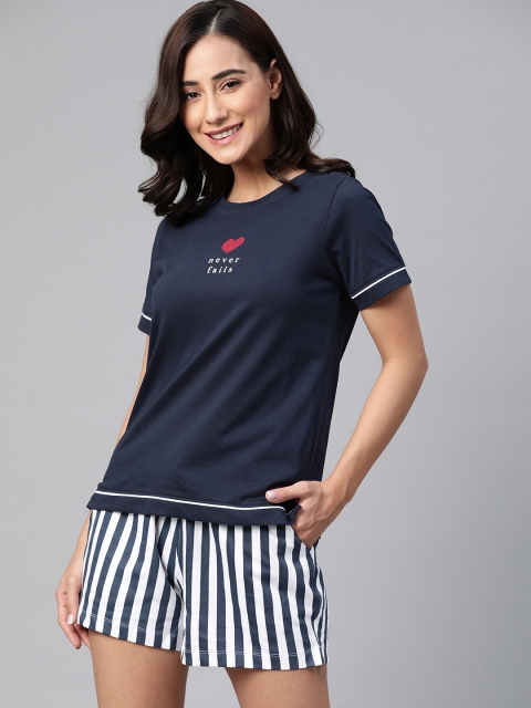 Mast & Harbour Women Navy Blue & White Solid Pure Cotton T-shirt & Shorts with Mask
Mast & Harbour Women Navy Blue & White Solid Pure Cotton T-shirt & Shorts with Mask