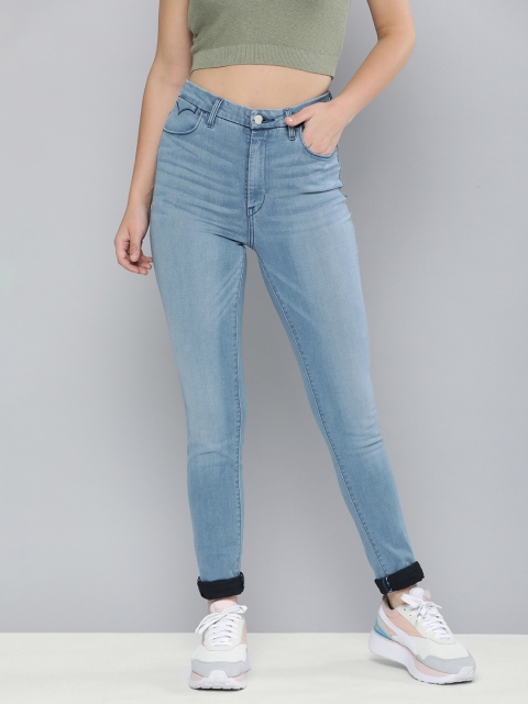 Levis Women Blue Super Skinny Fit High-Rise Heavy Fade Sustainable Stretchable Sustainable Jeans
Levis Women Blue Super Skinny Fit High-Rise Heavy Fade Sustainable Stretchable Sustainable Jeans