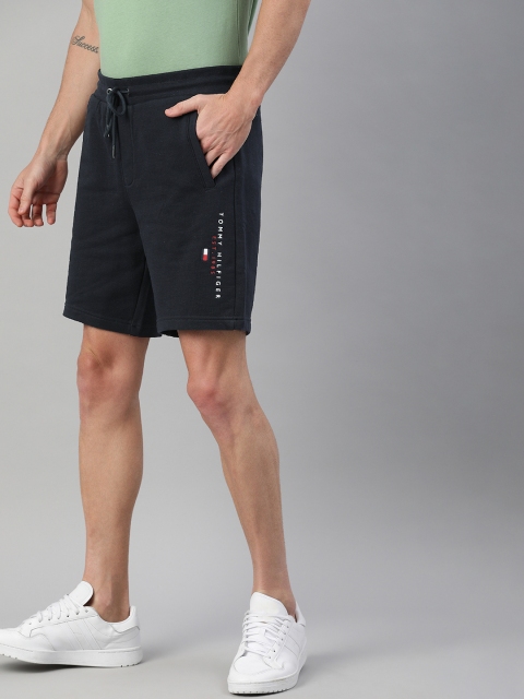 Tommy Hilfiger Men Navy Blue Solid Regular Fit Regular Shorts