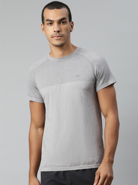 HRX By Hrithik Roshan Men Grey Melange Solid Seamless Melange Rapid-Dry Running Tshirt
HRX By Hrithik Roshan Men Grey Melange Solid Seamless Melange Rapid-Dry Running Tshirt