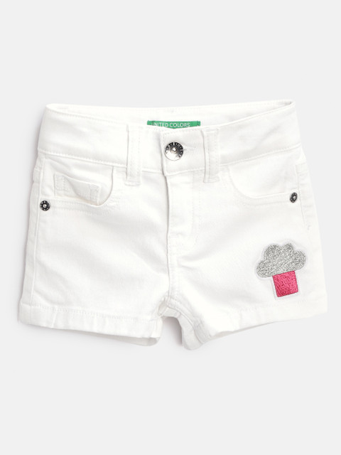 United Colors of Benetton Girls White Solid Regular Fit Denim Shorts with Applique Detail
United Colors of Benetton Girls White Solid Regular Fit Denim Shorts with Applique Detail