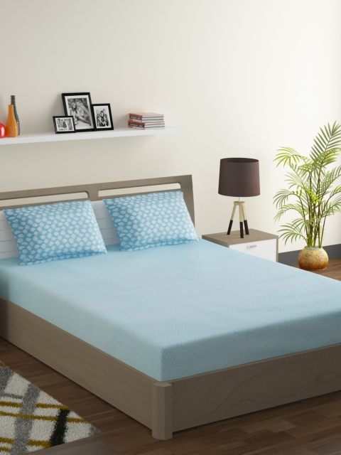 SWAYAM Blue & White Floral Printed 210 TC Cotton Queen Bedsheet With 2 Pillow Covers
SWAYAM Blue & White Floral Printed 210 TC Cotton Queen Bedsheet With 2 Pillow Covers
