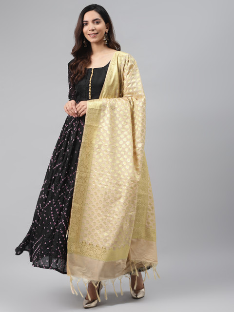 Rangpur Black Bandhani Printed Kurta With Dupatta 
Rangpur Black Bandhani Printed Kurta With Dupatta