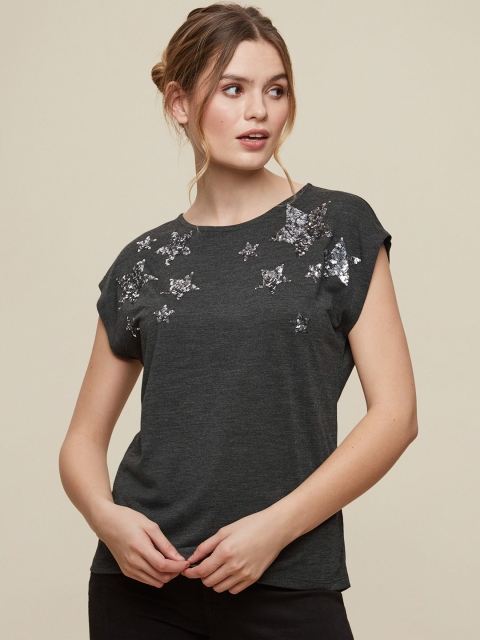 DOROTHY PERKINS Women Charcoal Grey & Silver Knitted Star Sequinned Round Neck T-shirt
DOROTHY PERKINS Women Charcoal Grey & Silver Knitted Star Sequinned Round Neck T-shirt