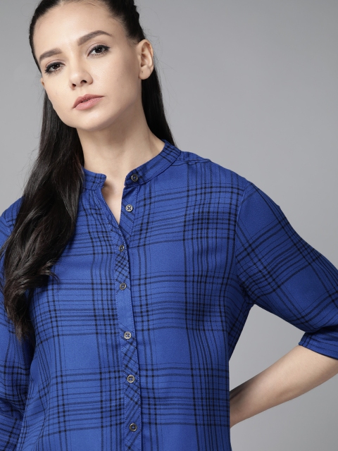 The Roadster Lifestyle Co Women Navy Blue & Black Regular Fit Checked Casual High-Low Sustainable ECOVERO Shirt
The Roadster Lifestyle Co Women Navy Blue & Black Regular Fit Checked Casual High-Low Sustainable ECOVERO Shirt