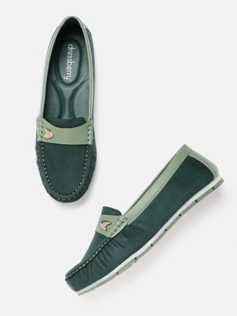 DressBerry Women Green Solid Suede Finish Loafers