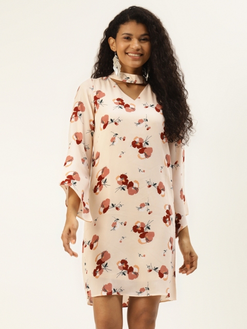 DIVA WALK EXCLUSIVE Women Peach-Coloured & Green Floral Print ALine Dress With Choker Neck
DIVA WALK EXCLUSIVE Women Peach-Coloured & Green Floral Print ALine Dress With Choker Neck