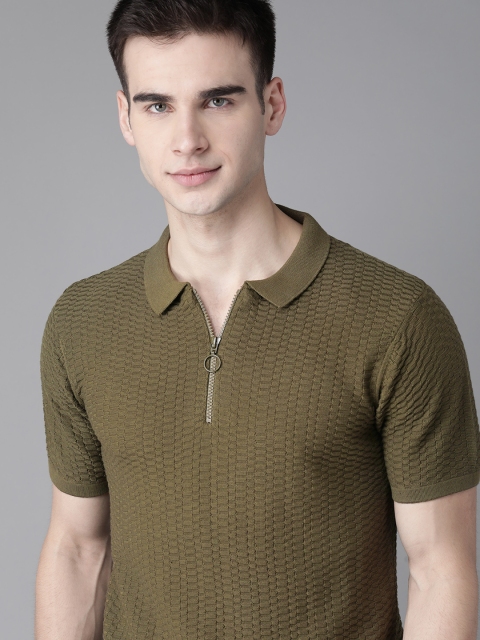 The Roadster Lifestyle Co Men Olive Green Self Design Spread Collar Pure Cotton T-shirt
The Roadster Lifestyle Co Men Olive Green Self Design Spread Collar Pure Cotton T-shirt