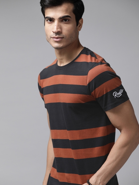The Roadster Lifestyle Co Men Black Rust Orange Variegated Stripe Round Neck Pure Cotton T-shirt
The Roadster Lifestyle Co Men Black Rust Orange Variegated Stripe Round Neck Pure Cotton T-shirt