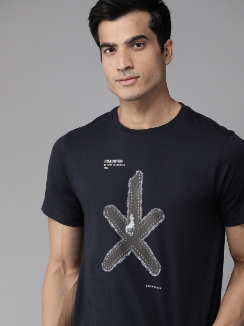 The Roadster Lifestyle Co Men Navy Blue & Charcoal Grey Brand Logo Print Cotton Round Neck T-shirt
The Roadster Lifestyle Co Men Navy Blue & Charcoal Grey Brand Logo Print Cotton Round Neck T-shirt