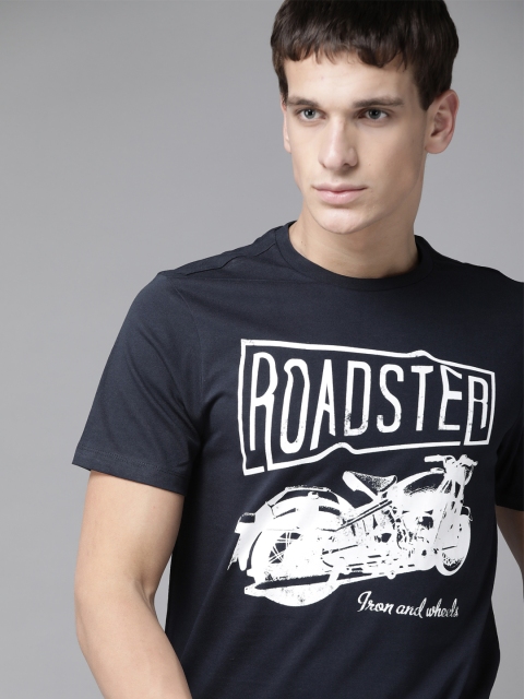 The Roadster Lifestyle Co Men Navy Pure Cotton Printed Round Neck Pure Cotton T-shirt, Navy blue
The Roadster Lifestyle Co Men Navy Pure Cotton Printed Round Neck Pure Cotton T-shirt, Navy blue