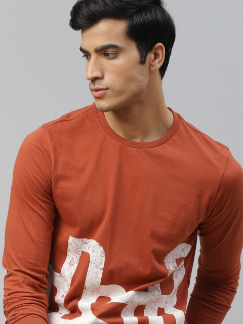 The Roadster Lifestyle Co Men Rust Brown & White Pure Cotton Brand Logo Printed T-shirt
The Roadster Lifestyle Co Men Rust Brown & White Pure Cotton Brand Logo Printed T-shirt