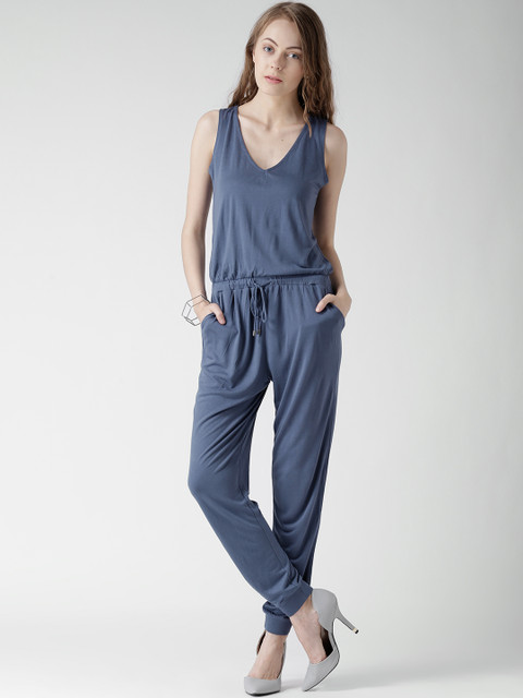 FOREVER 21 Blue Jumpsuit
FOREVER 21 Blue Jumpsuit