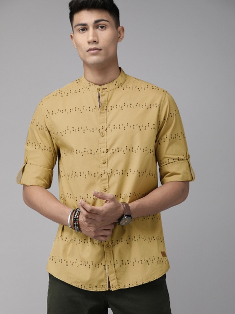 The Roadster Lifestyle Co Men Khaki ROMAIN AOP Regular Fit Printed Pure Cotton Casual Shirt
The Roadster Lifestyle Co Men Khaki ROMAIN AOP Regular Fit Printed Pure Cotton Casual Shirt