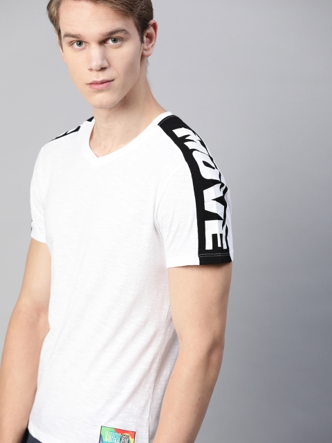 HRX By Hrithik Roshan Men Optic White Jet Black Solid Bio-Wash Cotton Lifestyle Tshirt
HRX By Hrithik Roshan Men Optic White Jet Black Solid Bio-Wash Cotton Lifestyle Tshirt