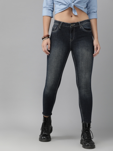 Roadster Women Navy Blue Super Skinny Fit Mid-Rise Clean Look Stretchable Cropped Jeans
Roadster Women Navy Blue Super Skinny Fit Mid-Rise Clean Look Stretchable Cropped Jeans