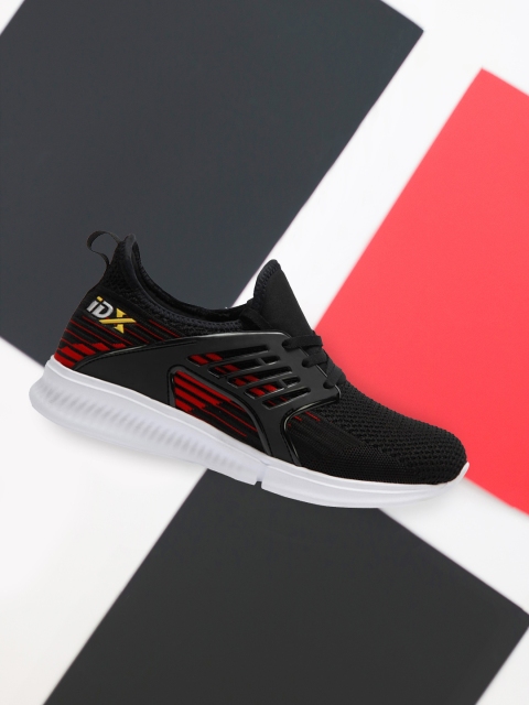ID Men Black Mesh Mid-Top Running Shoes