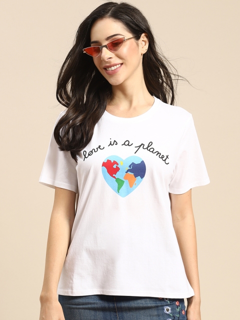 United Colors of Benetton Women White & Blue Graphic Pure Cotton Print Round Neck T-shirt
United Colors of Benetton Women White & Blue Graphic Pure Cotton Print Round Neck T-shirt