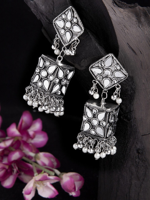 Moedbuille Mirrors Studded Chandelier Design Oxidised Silver Plated Handcrafted Tribal Jhumkas
Moedbuille Mirrors Studded Chandelier Design Oxidised Silver Plated Handcrafted Tribal Jhumkas