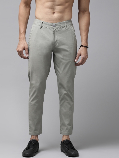 Roadster Men Grey Chinos