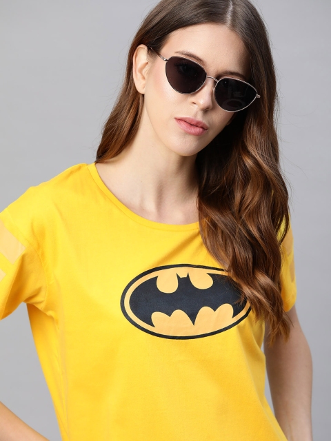 Justice League Women Yellow Black Batman Printed Drop-Shoulder Sleeves Pure Cotton T-shirt
Justice League Women Yellow Black Batman Printed Drop-Shoulder Sleeves Pure Cotton T-shirt