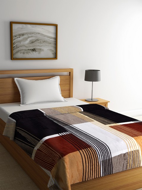 NEUDIS Unisex Multi Floral Super Soft Cozy Comfortable Flannel Fur SIngle Bed AC Blankets, Black
NEUDIS Unisex Multi Floral Super Soft Cozy Comfortable Flannel Fur SIngle Bed AC Blankets, Black