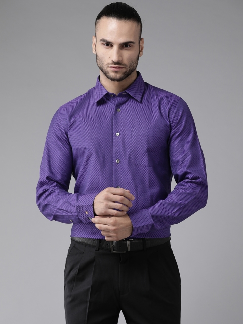 Blackberrys Men Purple Self Design Pure Cotton Smart Regular Fit Formal Shirt
Blackberrys Men Purple Self Design Pure Cotton Smart Regular Fit Formal Shirt
