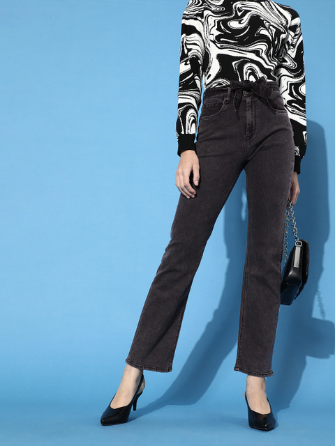 Moda Rapido Women Stylish Black High-Rise Regular Fit Stretchable Jeans 
Moda Rapido Women Stylish Black High-Rise Regular Fit Stretchable Jeans