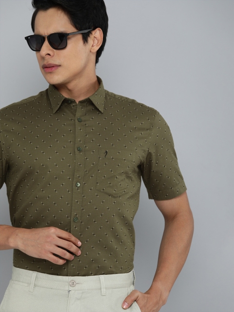 Indian Terrain Men Olive Green & Black Slim Fit Ditsy Print AntiViral Protect Cotton Shirt
Indian Terrain Men Olive Green & Black Slim Fit Ditsy Print AntiViral Protect Cotton Shirt