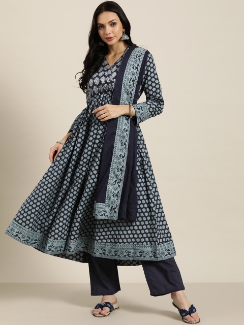 Moda Rapido Women Navy & Grey Pure Cotton Printed Kurta with Trousers & Dupatta, Navy blue
Moda Rapido Women Navy & Grey Pure Cotton Printed Kurta with Trousers & Dupatta, Navy blue