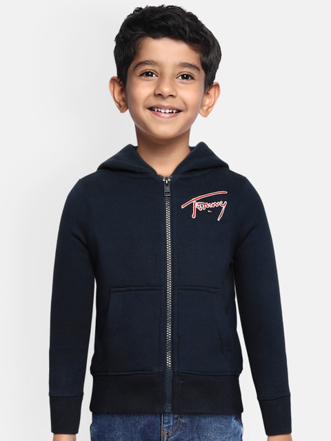 Tommy Hilfiger Boys Navy Blue ESSENTIAL SIGNATURE Brand Logo Hooded Sweatshirt
Tommy Hilfiger Boys Navy Blue ESSENTIAL SIGNATURE Brand Logo Hooded Sweatshirt