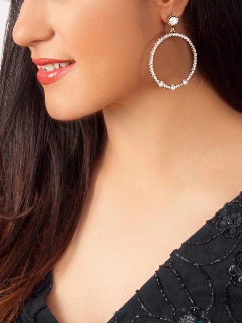 TOKYO TALKIES X rubans FASHION ACCESSORIES Gold-Plated Handcrafted Circular Hoop Earrings
TOKYO TALKIES X rubans FASHION ACCESSORIES Gold-Plated Handcrafted Circular Hoop Earrings