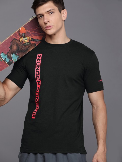 UNDER ARMOUR Men Black UA Vertical Wordmark Brand Logo Printed Anti Odour Loose T-shirt
UNDER ARMOUR Men Black UA Vertical Wordmark Brand Logo Printed Anti Odour Loose T-shirt