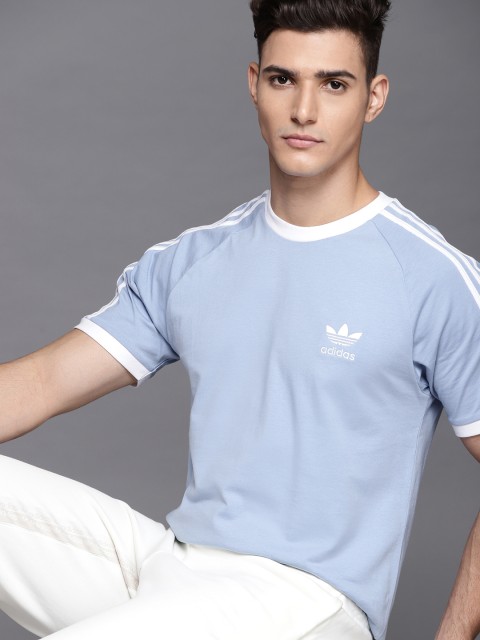 ADIDAS Originals Men Blue Pure Cotton Slim Fit Adicolor Classics 3-Stripes Outdoor T-shirt
ADIDAS Originals Men Blue Pure Cotton Slim Fit Adicolor Classics 3-Stripes Outdoor T-shirt