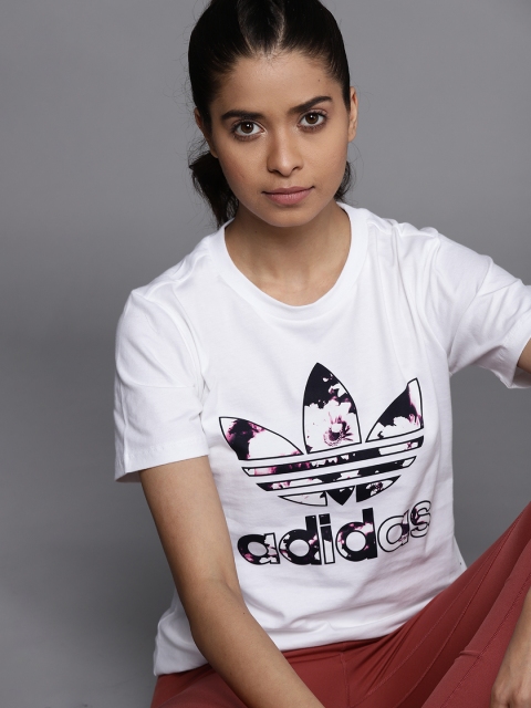 ADIDAS Originals Women White & Black Brand Logo Printed Pure Cotton Sustainable T-shirt
ADIDAS Originals Women White & Black Brand Logo Printed Pure Cotton Sustainable T-shirt