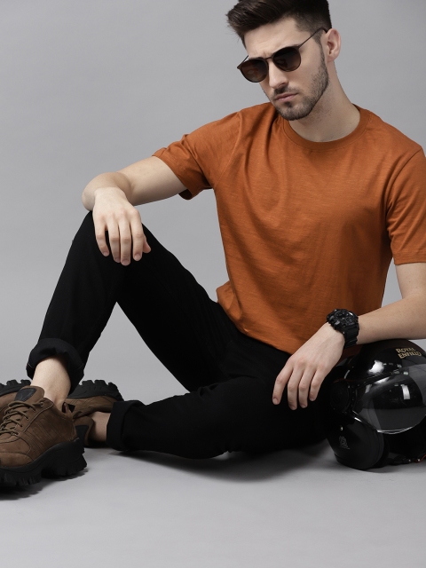 Roadster Men Rust Orange Solid Pure Cotton T-shirt