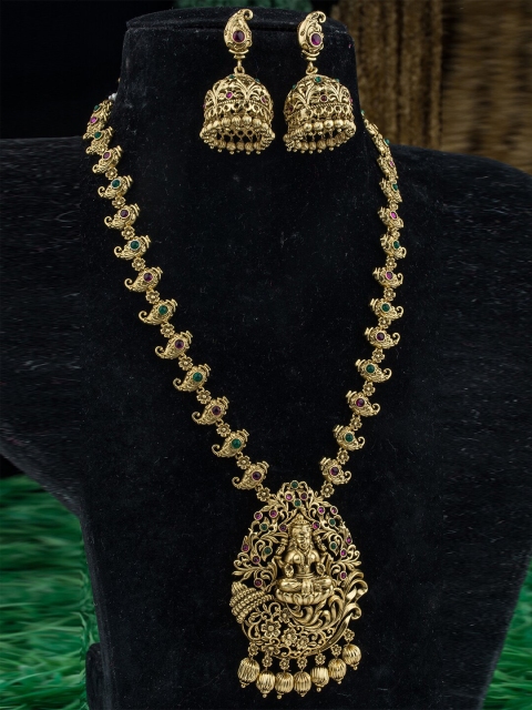 Alankruthi Gold-Plated Magenta Pink & Green Stone-Studded Beaded Temple Jewellery Set
Alankruthi Gold-Plated Magenta Pink & Green Stone-Studded Beaded Temple Jewellery Set