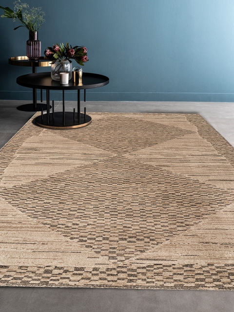 DDecor Beige Geometric Printed Medium Carpet