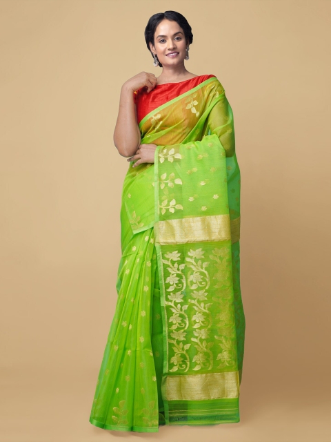Unnati Silks Green & Gold-Toned Zari Silk Cotton Handloom Sustainable Maheshwari Saree
Unnati Silks Green & Gold-Toned Zari Silk Cotton Handloom Sustainable Maheshwari Saree