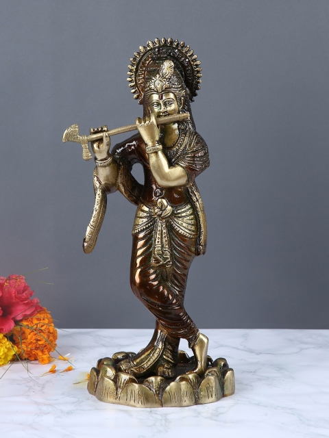 Aapno Rajasthan Brown & Gold-Toned Lord Krishna With a Flute Brass Statue Showpiece
Aapno Rajasthan Brown & Gold-Toned Lord Krishna With a Flute Brass Statue Showpiece