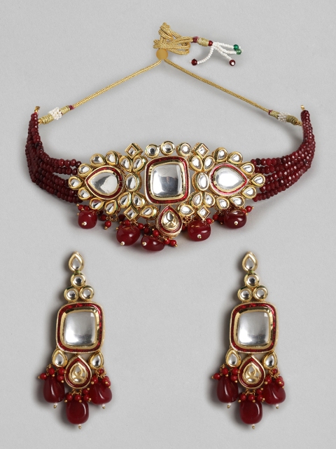 Melani Borsa Maroon & White Gold-Plated Kundan Studded & Beaded Choker Jewellery Set
Melani Borsa Maroon & White Gold-Plated Kundan Studded & Beaded Choker Jewellery Set