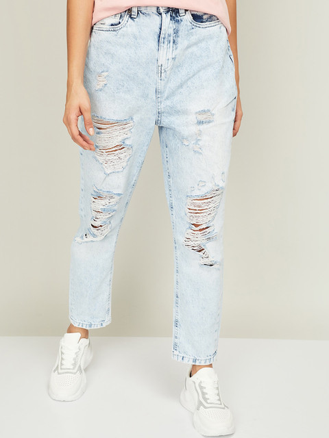 Ginger by Lifestyle Women Blue Relaxed Fit High-Rise Highly Distressed Heavy Fade Jeans
Ginger by Lifestyle Women Blue Relaxed Fit High-Rise Highly Distressed Heavy Fade Jeans