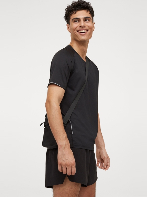 H&M Men Black Solid Coolmax Running Top