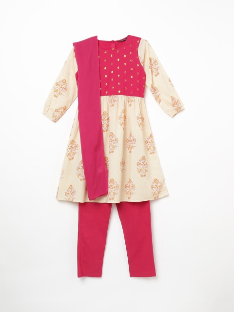 Melange by Lifestyle Girls Cream-Coloured Printed Pure Cotton Kurta with Pyjamas & Dupatta
Melange by Lifestyle Girls Cream-Coloured Printed Pure Cotton Kurta with Pyjamas & Dupatta