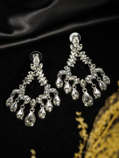 Priyaasi Silver-Toned Contemporary Drop Earrings
Priyaasi Silver-Toned Contemporary Drop Earrings