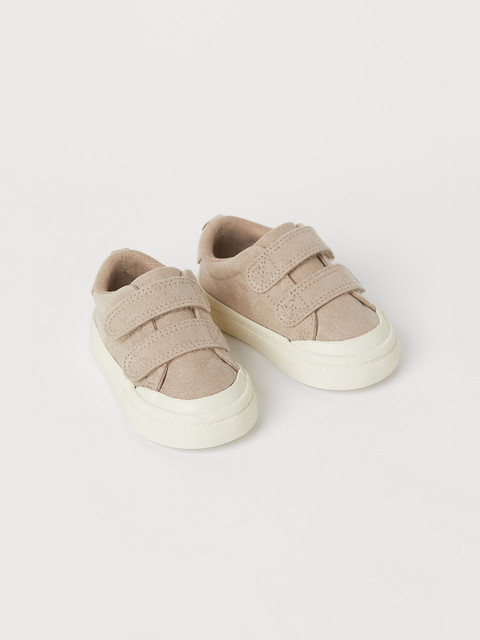 H&M Girls Beige Trainers
H&M Girls Beige Trainers