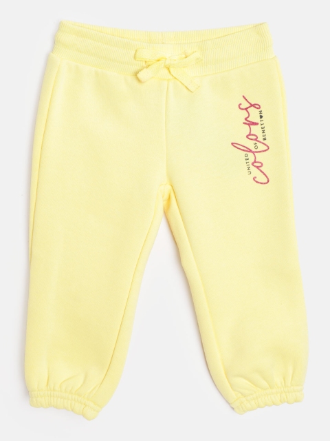 United Colors of Benetton Girls Yellow Solid Joggers With Brand Logo Print Detail
United Colors of Benetton Girls Yellow Solid Joggers With Brand Logo Print Detail