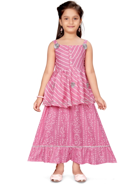 Aarika Girls Pink & White Ready to Wear Bandhani Printed Lehenga & Leheriya Printed Blouse
Aarika Girls Pink & White Ready to Wear Bandhani Printed Lehenga & Leheriya Printed Blouse
