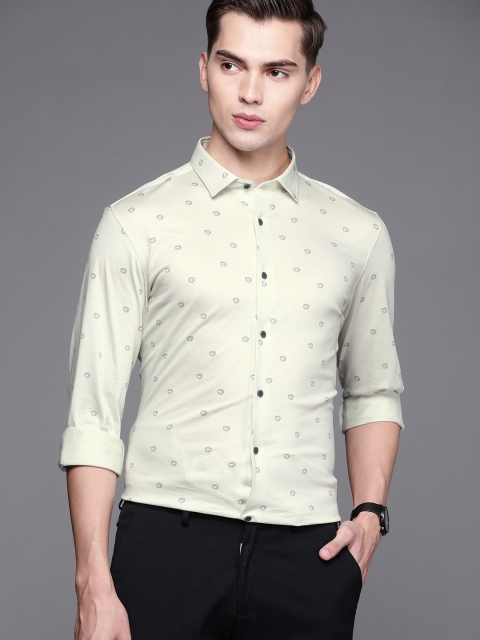 Louis Philippe Sport Men Cream-Coloured Cotton Super Slim Fit Opaque Printed Formal Shirt
Louis Philippe Sport Men Cream-Coloured Cotton Super Slim Fit Opaque Printed Formal Shirt