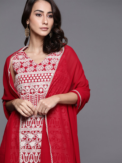 Libas Women Red Ethnic Motifs Embroidered Regular Kurta with Trousers & With Dupatta
Libas Women Red Ethnic Motifs Embroidered Regular Kurta with Trousers & With Dupatta